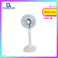 Quạt đứng Ching Hai HS916B 3 cánh sải 40cm